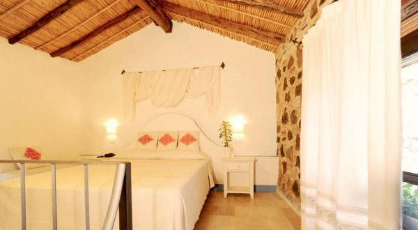 ALBERGO DIFFUSO MANNOIS OROSEI